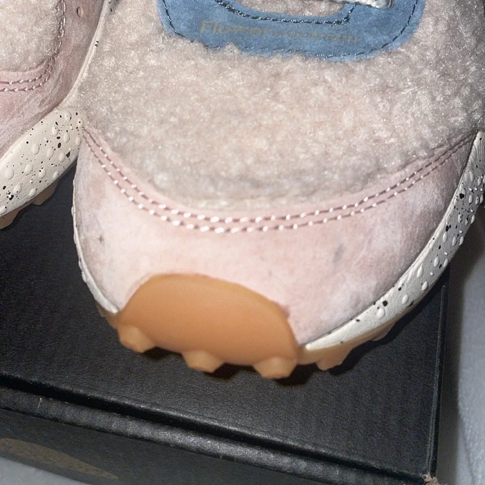 Flower Mountain KOTETSU Shearling and Suede Sneakers in Dove grey-Beige - Picture 9 of 16